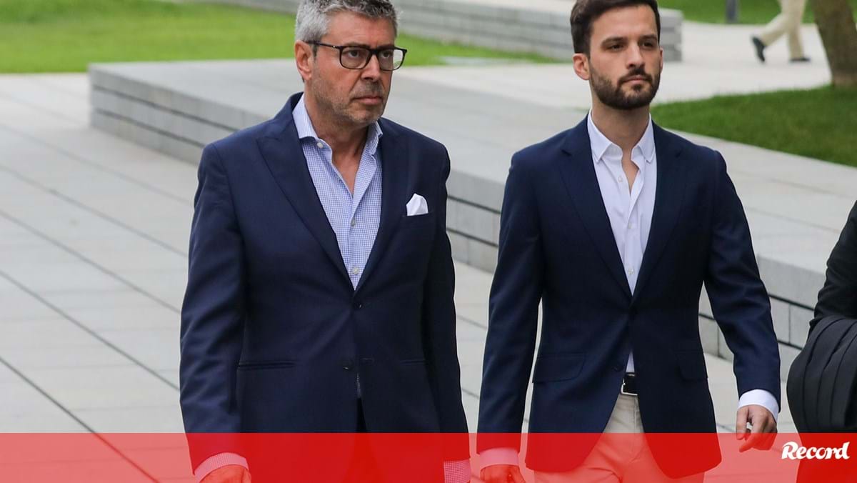 Caso Dos E-mails Do Benfica: Advogados Ao Ataque E Arguidos Em Silêncio ...