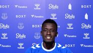 Diallo oficializado no Leipzig