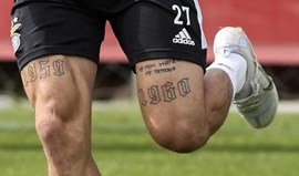 Das curiosas tatuagens de Rafa às gargalhadas de Henrique Araújo: o treino do Benfica em imagens