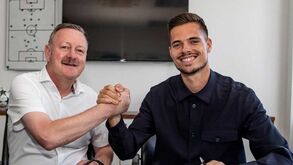 Weigl oficializado no Borussia Mönchengladbach