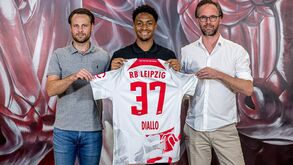 Diallo oficializado no Leipzig