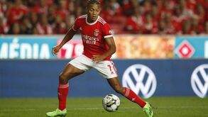 David Neres volta a ser ator principal