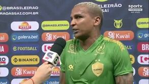 Deyverson: «O Ronaldinho jogou bonito, o Neymar também... por que é que eu não posso?»