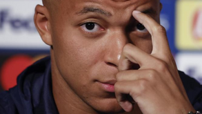 Mbappé e a polémica com Pogba sobre bruxaria: «Prefiro confiar na palavra de um companheiro»