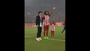 A apoteótica receção que Marcelo teve na apresentação como reforço do Olympiacos