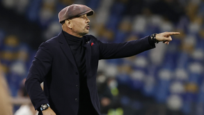 Sinisa Mihajlovic é o primeiro a 'cair' em Itália após cinco jogos sem ganhar pelo Bolonha