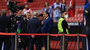 Do reencontro com Pinto da Costa ao carinho dos adeptos do Atlético: Futre é estrela em Madrid