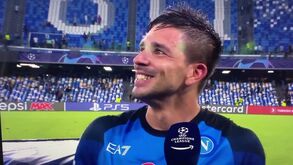 Vitória do At. Madrid sobre o FC Porto celebrada numa 'flash interview' em... Nápoles