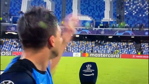 A imperdível reação do filho de Simeone ao saber do segundo golo do At. Madrid diante do FC Porto