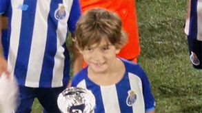 Filho mais novo de Sérgio Conceição já levanta troféu com a camisola do FC Porto