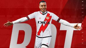 Fim da novela: Rayo Vallecano oficializa contratação de Raúl de Tomás