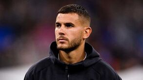 Lucas Hernández desfalca Bayern Munique durante 