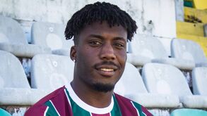 Ronaldo Tavares para o ataque