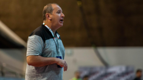 Técnico do Quinta dos Lombos e a vitória sobre o Benfica: «Houve um momento em que estiveram instáveis e aproveitámos»