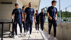 Convocados por Fernando Santos já se concentram na Cidade do Futebol: veja as imagens