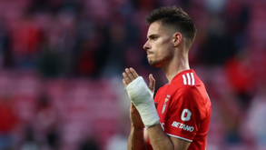 Weigl garante ter sido mal interpretado em relação à liga portuguesa: «Amo o Benfica»