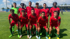 Portugal bate Roménia com golo de João Rego