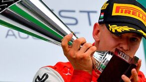 De Singapura a Abu Dhabi: Mick Schumacher procura um lugar para 2023  