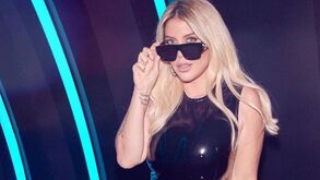 Recado a Icardi? Wanda Nara lê horóscopo e pede que não lhe cortem as asas