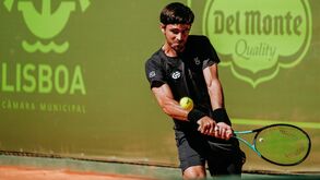 Gastão Elias avança no Lisboa Belém Open 