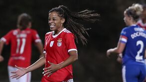 Benfica-Rangers, 2-1 (a.p.): águia voa para a elite