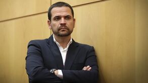 Dono do Chelsea procura diretor desportivo e ingleses dizem que Rui Pedro Braz está na lista