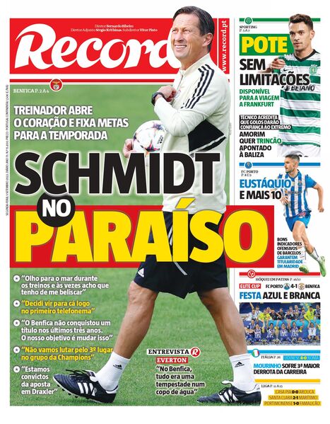 Descarregar capa em PDF de alta resolução