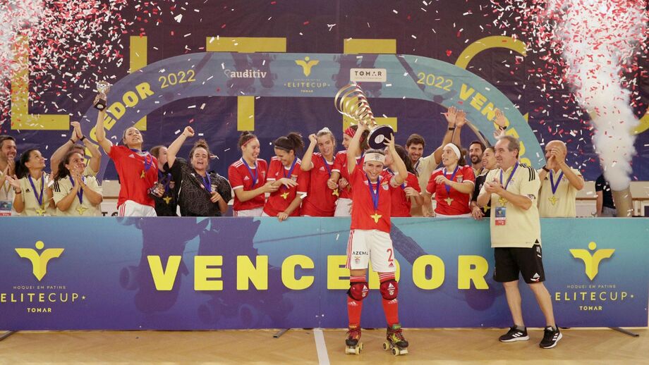 As imagens da festa do Benfica pela conquista da Elite Cup feminina