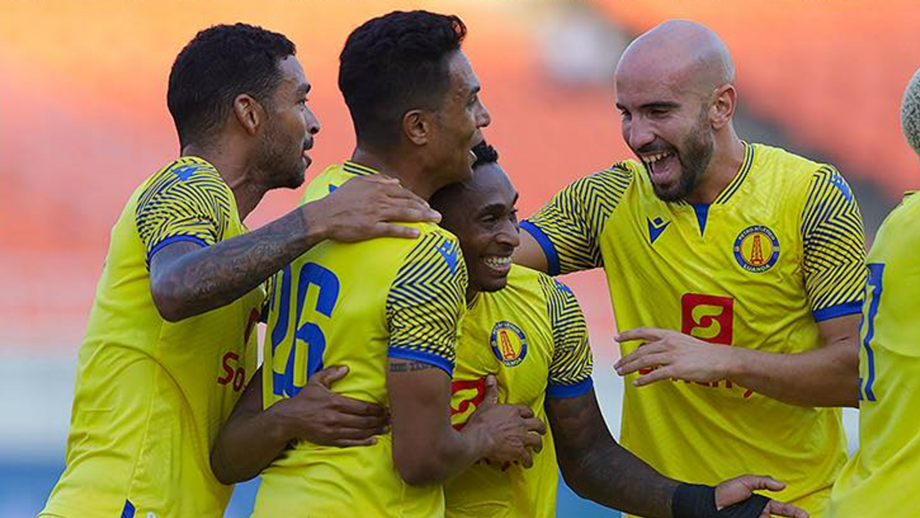 Petro de Luanda de Alexandre Santos inicia 'Champions' africana com vitória folgada
