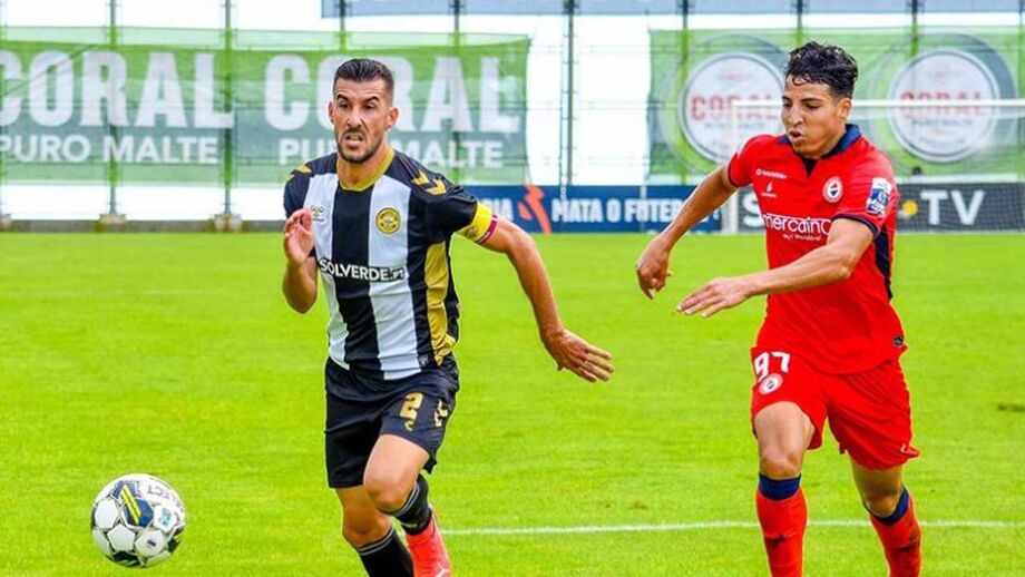 Nacional-Trofense, 0-1: Vitória com golo de penálti de Okitokandjo