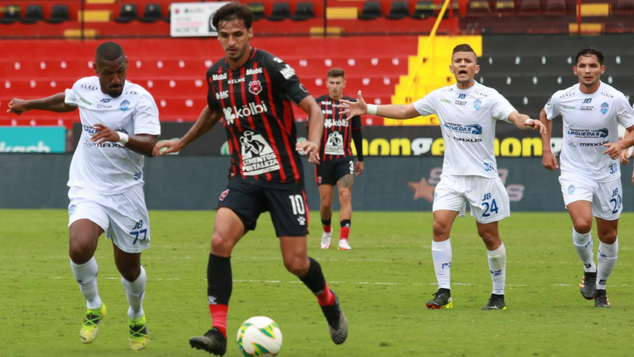 Bryan Ruiz terá final de carreira em dezembro contra antiga equipa: «É a despedida dos meus sonhos»