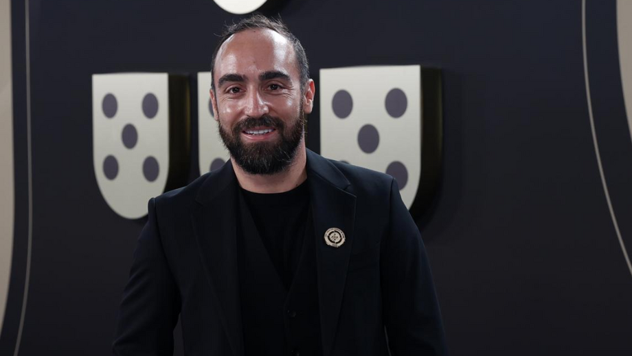 Ricardinho: «O Benfica precisa de se reestruturar e ter um projeto»