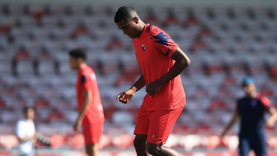 Gil Vicente 'cilindra' UD Oliveirense em jogo de preparação