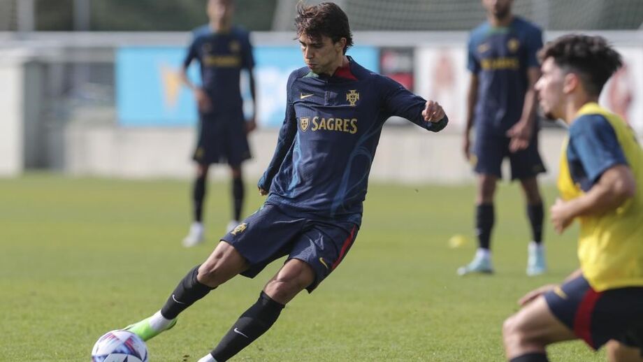 João Félix realiza primeiro treino por Portugal, titulares poupados