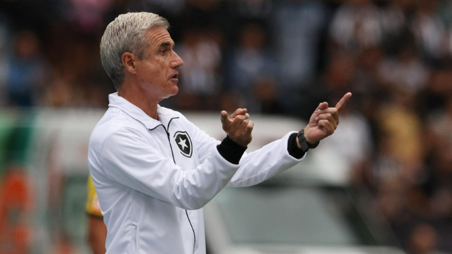 Luís Castro: «Dificuldades foram muito além do que esperava»