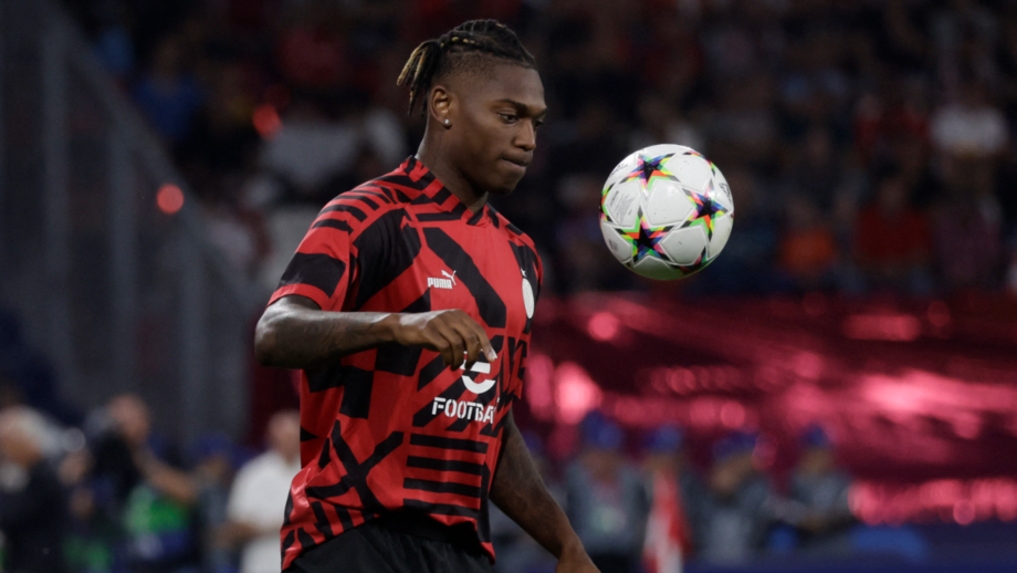 Italianos garantem: Milan tem 15 milhões de euros para ajudar Rafael Leão a pagar dívida ao Sporting