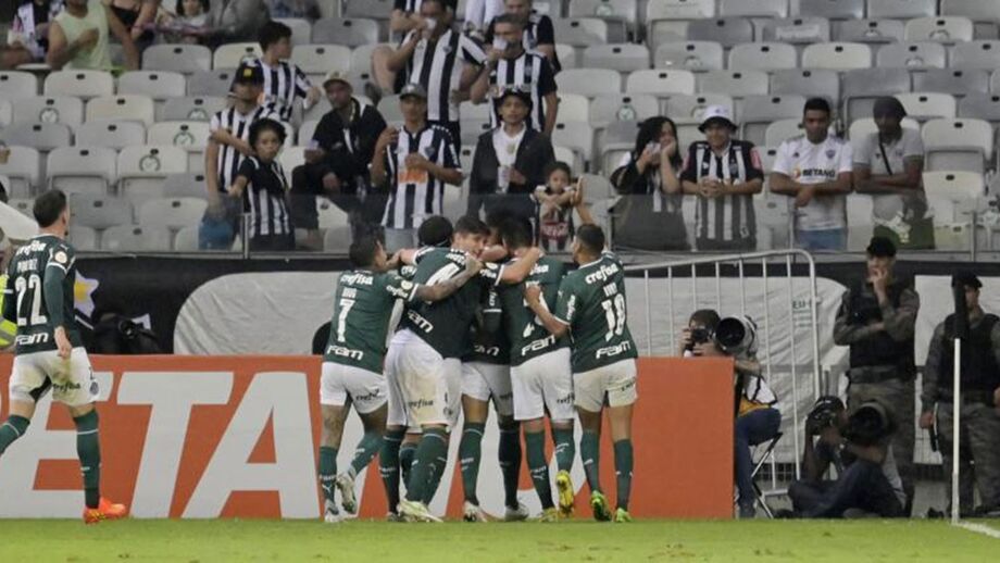Abel cheira o título