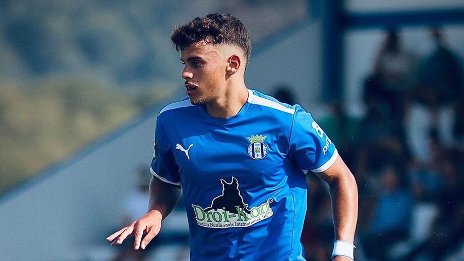Com 19 anos, Gustavo Mendonça já é peça importante na equipa de Paulo Silva, 3ª classificada na Série A