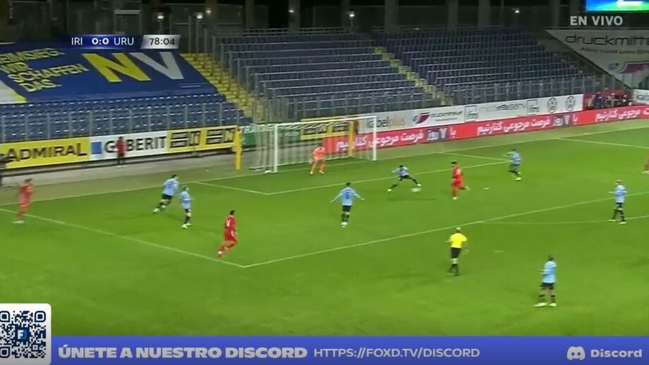 Jogo ficou ainda marcado pelo regresso de Carlos Queiroz ao banco da seleção iraniana