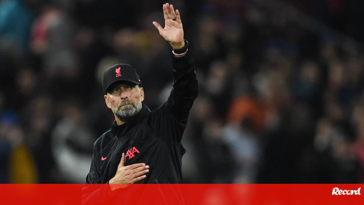 Jogador mais forte do mundo conquista acesso na Inglaterra e recebe convite  de Klopp