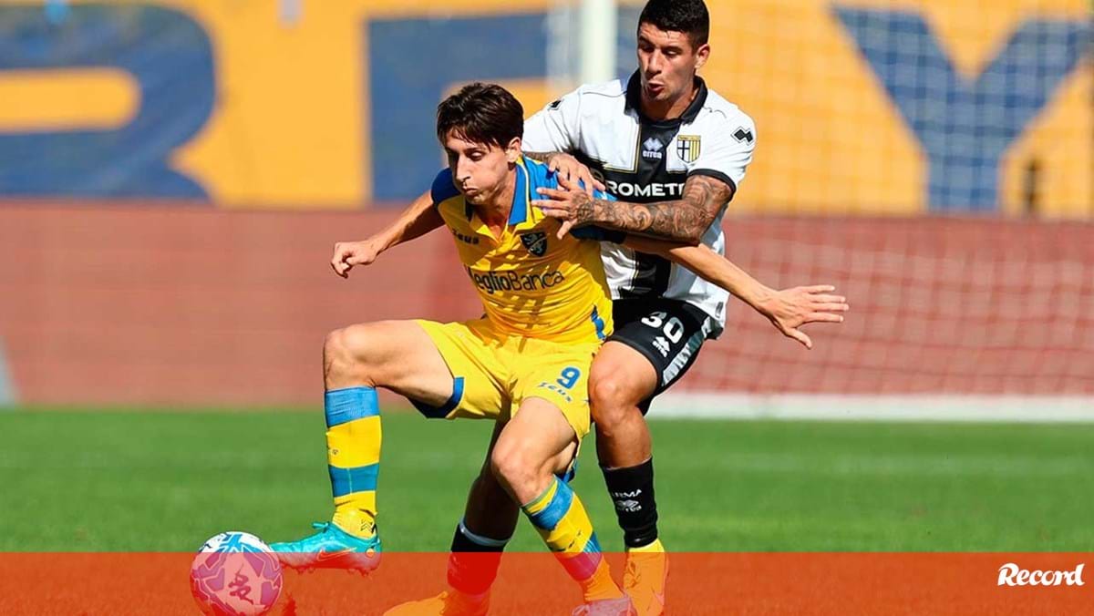 Veneza-Frosinone: duelo de extremos na Serie B italiana - Aposta na  Desportiva - Jornal Record