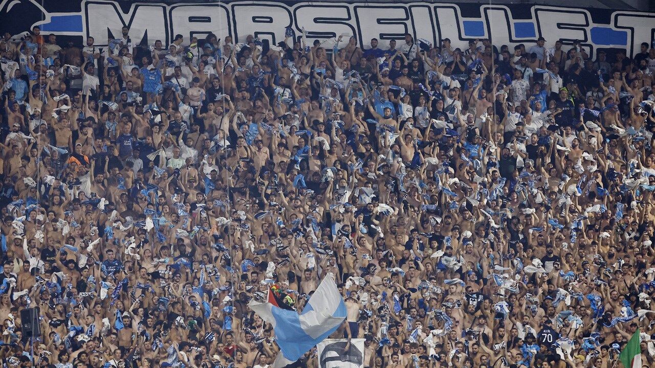 Adeptos do Marselha no jogo disputado a 13 de setembro