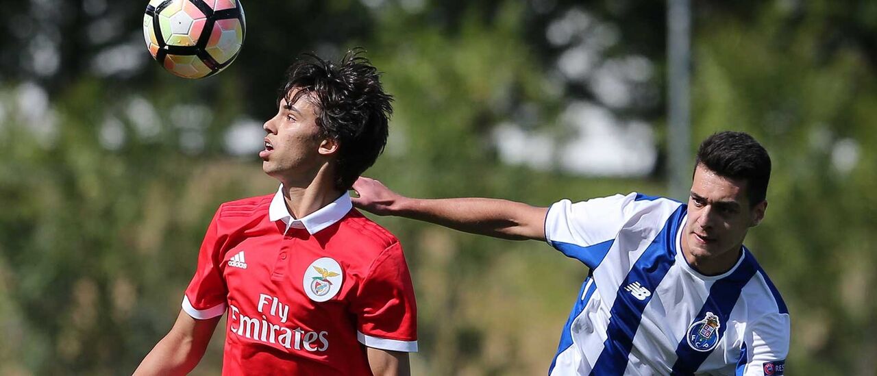Félix em ação nos juniores do Benfica frente ao FC Porto