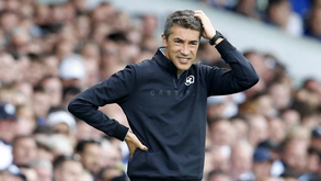 Wolves equaciona Vítor Pereira e Carlos Carvalhal