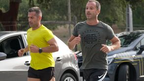 Frederico Varandas: do jogging antes do treino do Sporting à partida para Marselha