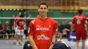 Bernardo Atilano entra no 'top 100' do ranking mundial de badminton