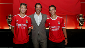 Benfica anuncia renovações de contrato com Diogo Prioste e Hugo Félix