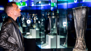 Mariano González visitou museu do FC Porto e ficou 'emocionado'