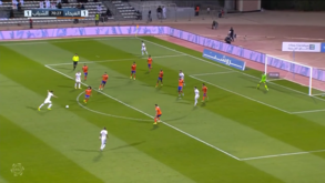 Ex-guarda-redes do Sporting sofre dois golos praticamente iguais em... 15 minutos