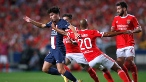 Danilo e Vitinha entre os convocados do PSG para a deslocação a Reims